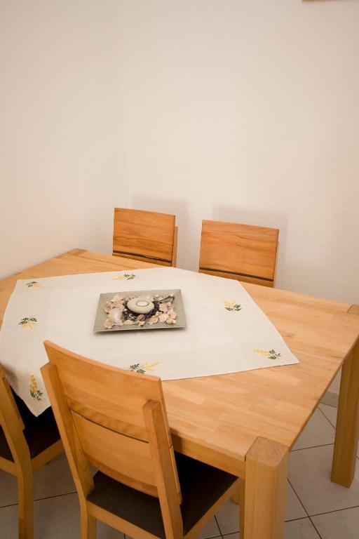 Apartment Ella Omiš